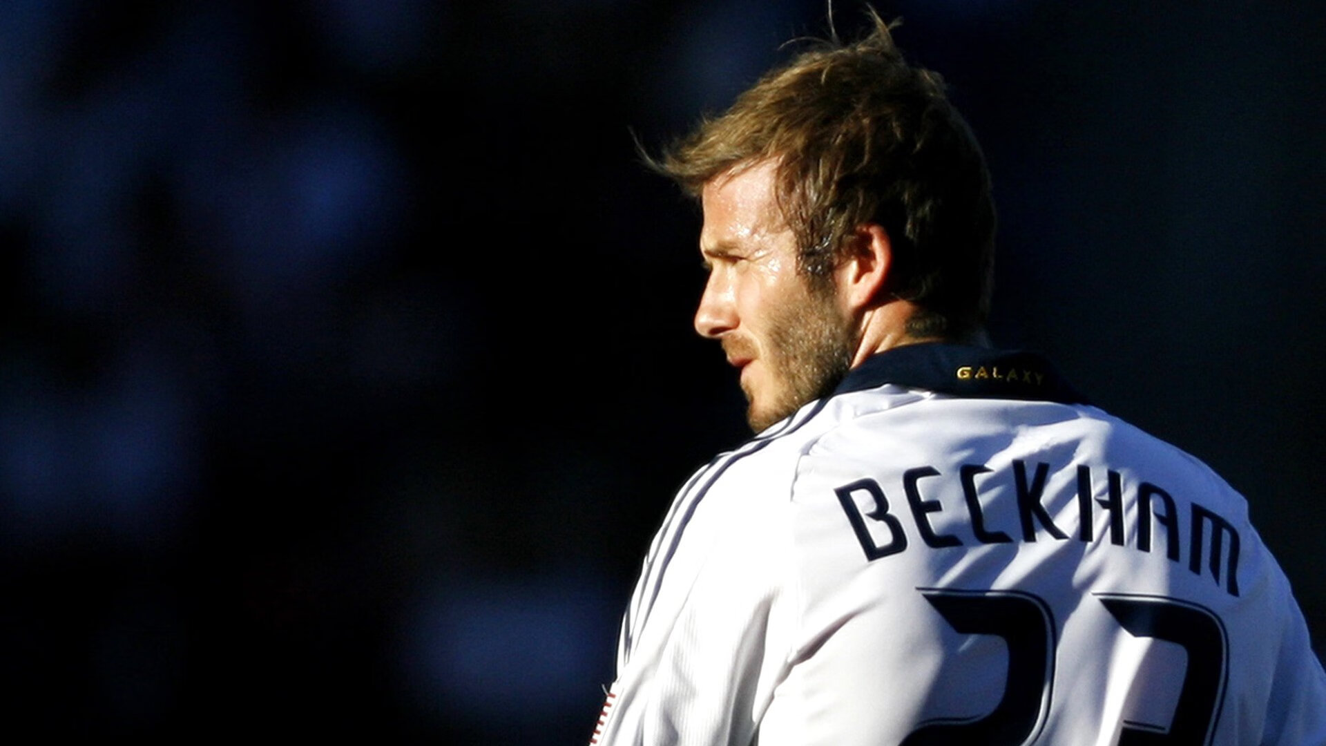 新卡斯尔主场逆转对手，保级前景一片光明，卡尔斯k